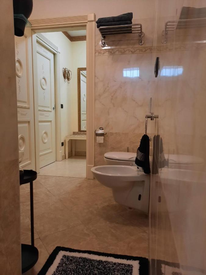 Appartamento Elite Du Lac Desenzano del Garda Exterior foto